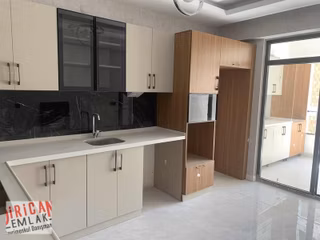 Dirican Da Fatih Karakol Civ. Kapalı Otopark Kızartma Ve 2 Banyo