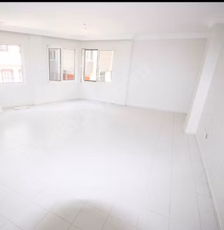 Şişli 19 Mayıs Bloklarında Otoparklı |3+1 65.000 Tl
