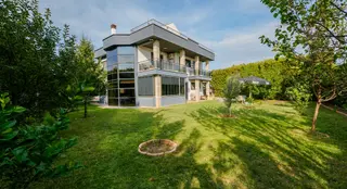 C21 Cius; Nilüferköy'de 680 M² Arsada 5+1 Müstakil Villa