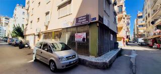 Antalya Üçgende Ticaretin Merkezinde 200 M2 Kiralık Dükkan