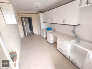 Özlem Den Kurtuluş Caddesinde İskanı Alınmış 3+1 Önce Kiralık Daire