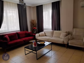 Güzelobada Eşyalı/eşyasız 4+1 Bahçe Katı