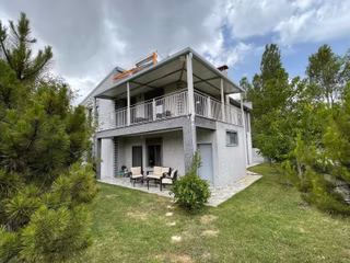 İscehisar Doğlat Köyü'nde Lüks 5+1 Müstakil Villa