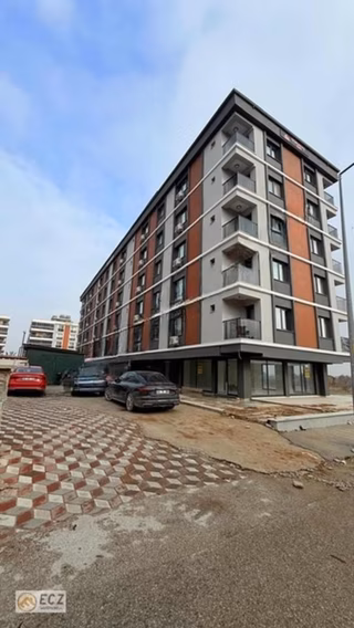 Alaşehir Satılık 1+1 Eşyalı Kurtuluş Mah Özel Hastane Yanı