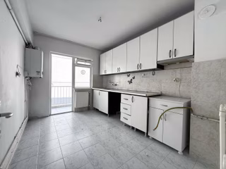 Yüce'den▓ Hicret Cami Yakın 3+1 Orta Kat Fırsat Daire