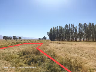 Lüx Erzurum'dan Yakutiye Muratgeldi'de Satılık 4 Dönüm Tarla