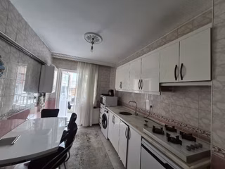 Keçiören Aktepe 1.katta 3+1 Cadde Üstü İskanlı Krediye Uygun Daire