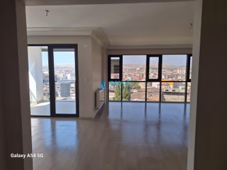 Damla Emlaktan Aksu Cepheli Kiralık 2+1 Daire