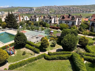 Bahçeşehir 2. Kısım Sezgin Villaları Sitesinde 7+2 Lüks Villa
