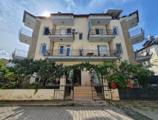 Goldhouse Dan Satılık Tuzla’da Geniş Ve Ferah 2+1 Bahçe Katı Daire