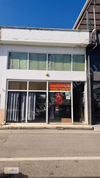 Yeni Otokop'ta Satılık 150 M² Dükkan