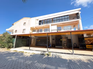 Kuşadası Davutlar Sahili’nde Denize 200 Metre Mesafede Sürekli Kiralık