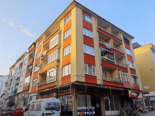 1.oruçgazi Mah.de Satılık 3+1 Ara Kat Daire