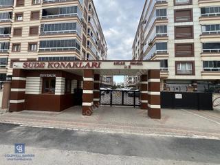 Torbalı Merkez'de Sude Konaklarında Havuzlu Sitede 3+1 Daire