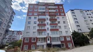 Üniversite Yolunda 3+1 Kiralık Daire***burcu Emlaktan***