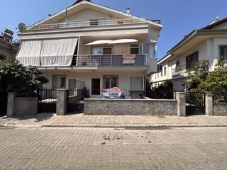 Remax'tan - Yeni Mahalle'de, 1+1 Eşyalı Uzun Dönem Kiralık Daire
