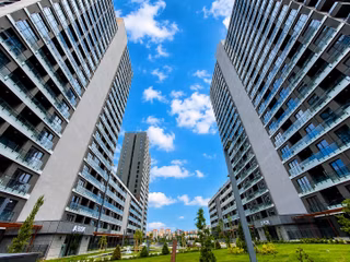 Marka'dan Serhat Mah.relax Cadde Projesinde Sıfır 17.kat Lux Satılık 1+1 Daire