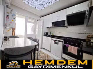 Hemdem Gayrimenkul'den Plevne'de Full Yapılı 3+1 Satılık Daire