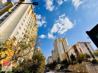 Turkuaz Da İyi Konumda Manzaralı Ön Ve Güneşli Satılık 4+1 Daire
