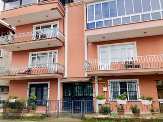 Sakarya Mahallesinde Kiralık Geniş 2+1 Daire