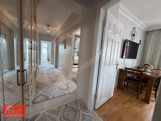 Sarıgazi Tam Merkezde 4.kat 130m2 Kombili İskanlı 3+1 Lüks Daire