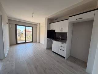 Kiralık Eşyasız 1+1 Daire