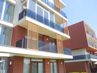 Remax Leon Korupark Yakını Güzelbiryer Sitesi Kiralık 1+1 Daire