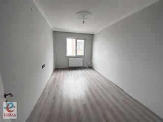 3+1 Kiralık Arakat Güney Cephe Merkezde Daire