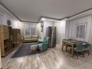 Güzeloba Anadolu Hastanesi Yakını Temiz Eşyalı Ara Kat Daire