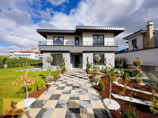 Lalebahçe De Müstakil 630m2 Arsa İçinde Sıfır Nitelikli Villa