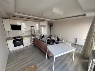 Emin Gayrimenkulden Site İçi 2+1 Eşyalı Kiralık Daire