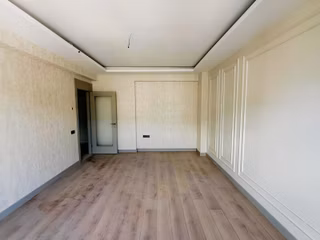 Pirebi Mah.kuzey Meram Site İçi 3+1 Ara Kat Kiralık Daire