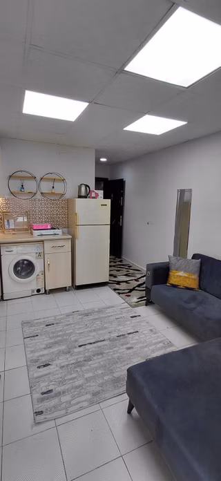 Adana Seyhan Baraj Yolunda Plaza Otel Arkasında Eşyalı Kiralık 1+0