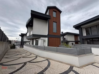 Kw Arven'den Elysıum Country'de 4+1 Müstakil Havuzlu Villa