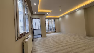K.uygun,sıfır,oturuma Hazır,100 M2 Net,1.katta Muhteşem Daire
