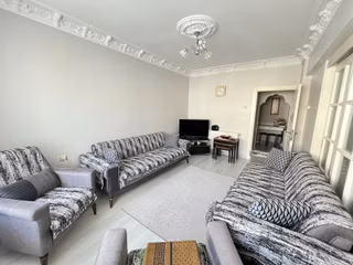 Sevinç'ten 17 Eylül'de Kapalı Pazar Yakını Masrafsız 3+1 Satılık