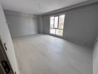 Erbay Cadde. Cephe 3+1 Ara Kat 130 M2 Fırsat 2 Aya Teslim Daire