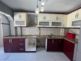 Merkezi Konumda Tadilatlı Ara Kat Asansör Otopark Satılık 3+1