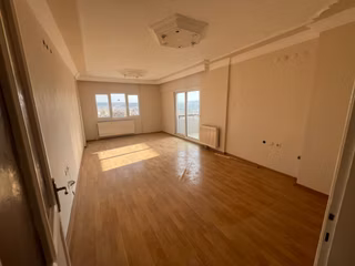 Buca Uçan Yol Kavşağı Yakını Çamlık Mah 3+1 120m2 Arakat Dgazlı Manzaralı Kiralık Daire