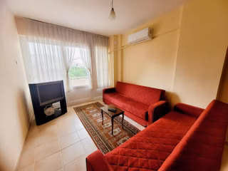 Didim Merkezi Konumda Atatürk Bulvarı Üzerinde Kiralık 2+1 Daire