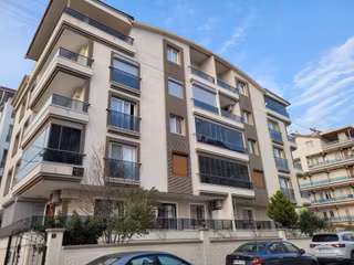 Didim Merkezde Kiralık 2+1 Ayrı Mutfak Asansörlü Eşyalı Daire