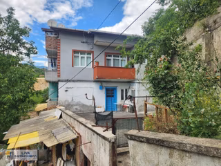 Karabük Yeşil Mahallede Müstakil Binada Satılık 2+1 Daire