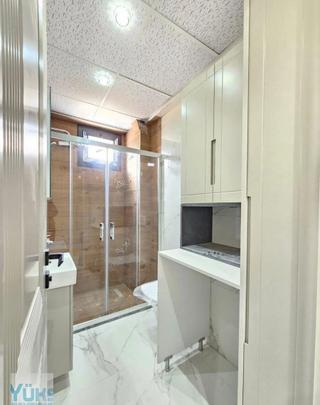 Denizli Hallaçlar Da Merkezi Konumda 2+1 Ebeveyn Banyolu Satılık Bahçe Katı Daire