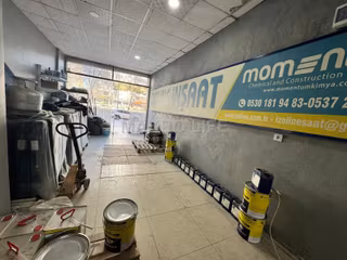 Kent Meydanı Civarında Ana Cadde Üzeri Satılık İşyeri