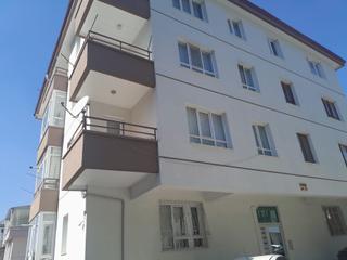 Huzur Mahallesinde Mobilyalı , 3+1, 1. Katta , Kombili ,manzaralı....