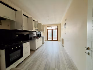 Kuzey'den 4+1 Ara Kat Pursaklar Merkez'de Kiralık Daire