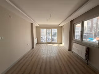 Sakaryada Ana Cadde Üzeri Ultra Geniş Sıfır Lüks 3+1 Daire