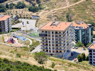 Körfez Mah Sağlam Zemin Ferah 180 M2 3+1