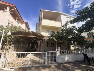 ▀jet Emlaktan Güre'de Muhteşem Konumda Denize 300m 3+1 Villa▀