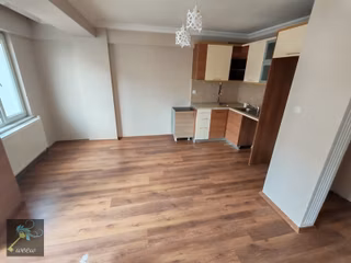 Weew'den Reşadiyede Meydan & Santral Yakını 45 M² 1+1 Asansörlü